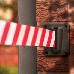 Skipper™ Retracting Barrier Wall Receivers -XL Displays Skipper Retracting Barrier Wall Receivers Indoor Outdoor Walls